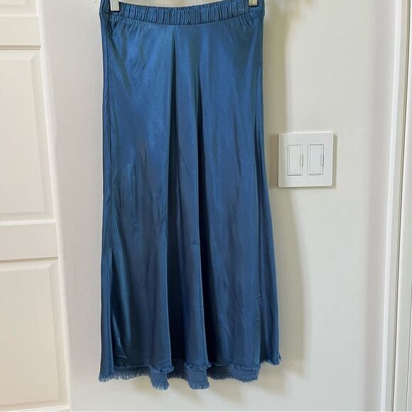 Nation LTD Satin Mabel Bias Midi Skirt in Atlantic Blue XS NWOT - Picture 4 of 9